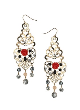 Metal chandelier earrings.jpg